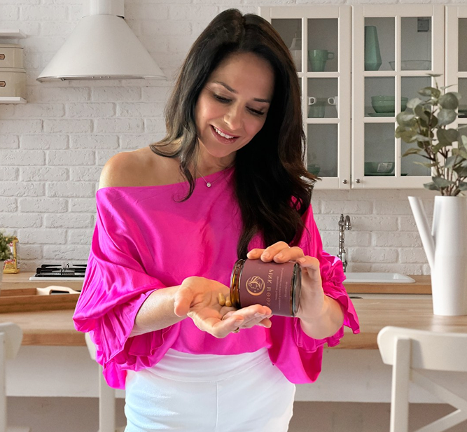 Pink Moon Menopause Supplement With SBF-9